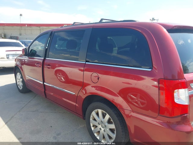 Chrysler Town and Country 2016 2C4RC1BG6GR267948 Image 14