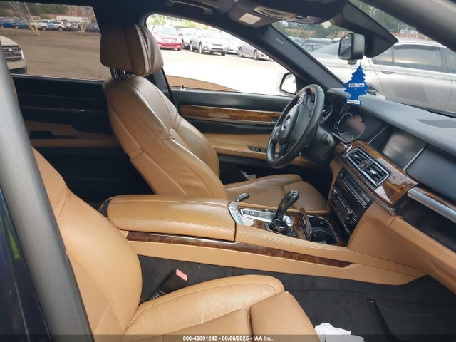 WBAYF8C52ED141754 BMW 2014