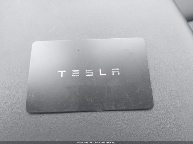 2023 TESLA MODEL Y 7SAYGDEE5PF797340 Photo 10