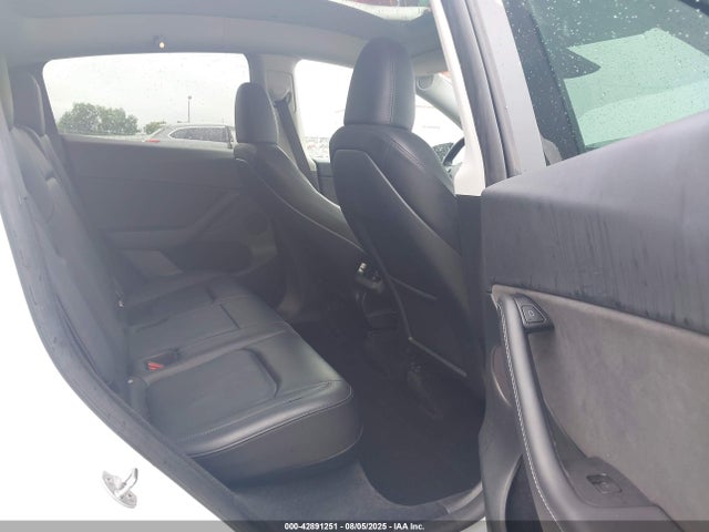 2023 TESLA MODEL Y 7SAYGDEE5PF797340 Photo 7