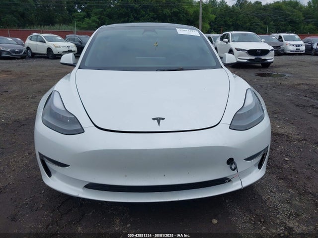 5YJ3E1EC3PF596742 Tesla 2023