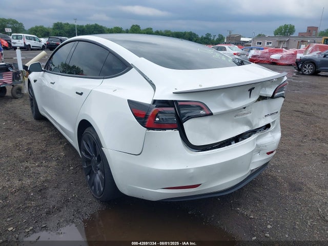 5YJ3E1EC3PF596742 Tesla 2023