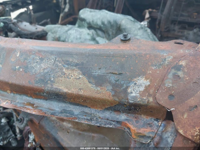 3GTUUDEDXSG142539 GMC l84