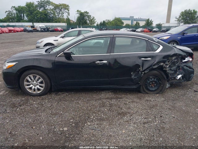 Nissan 2016 2016 1N4AL3AP4GN340859 Image 14