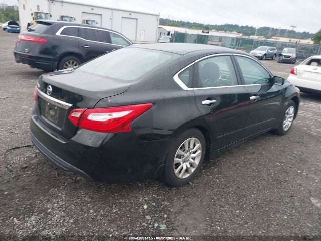 Nissan 2016 2016 1N4AL3AP4GN340859 Image 4