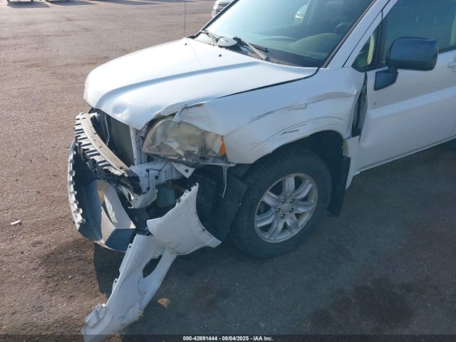 2011 MITSUBISHI ENDEAVOR 4A4JN2AS3BE030724 Photo 5