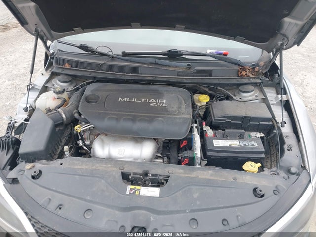 1C3CCCAB0GN165554 Chrysler 2016