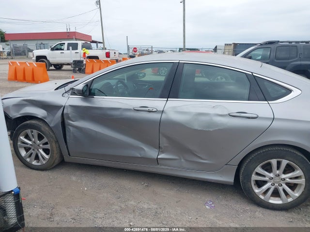 1C3CCCAB0GN165554 Chrysler 2016