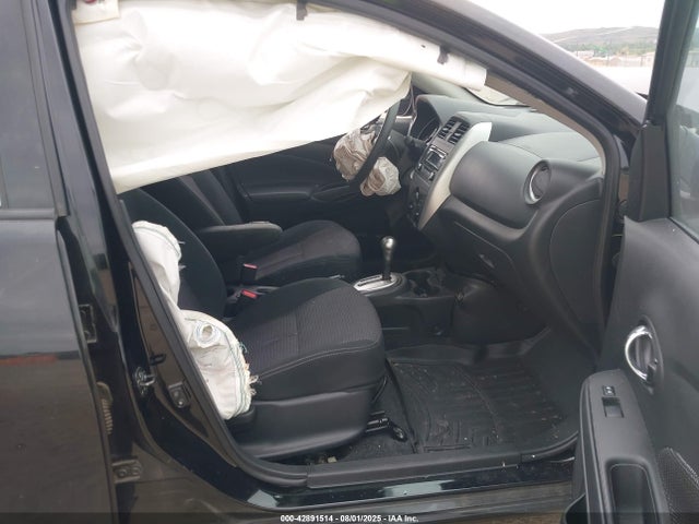 3N1CN7AP0JL804602 Nissan 2018