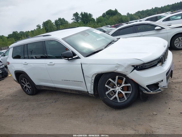 1C4RJKBG2P8842196 Jeep GRAND CHEROKEE L