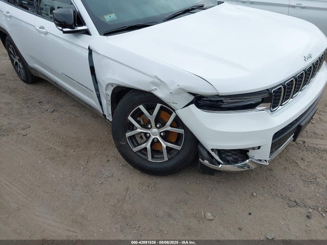 1C4RJKBG2P8842196 Jeep GRAND CHEROKEE L
