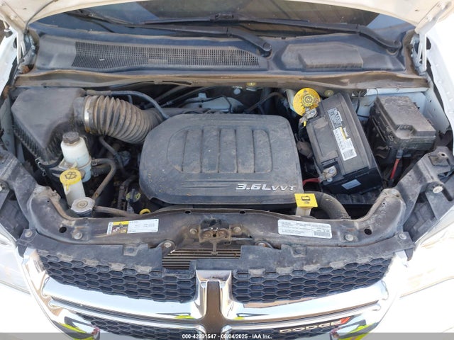 2C7WDGBG9JR231510 Dodge Grand Caravan Se