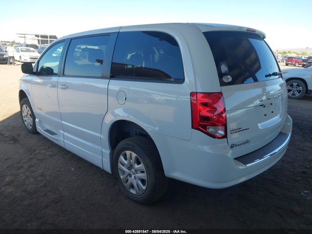2C7WDGBG9JR231510 Dodge Grand Caravan Se