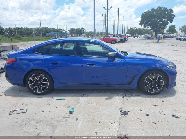 WBA63AW01RFS22827 BMW M440I