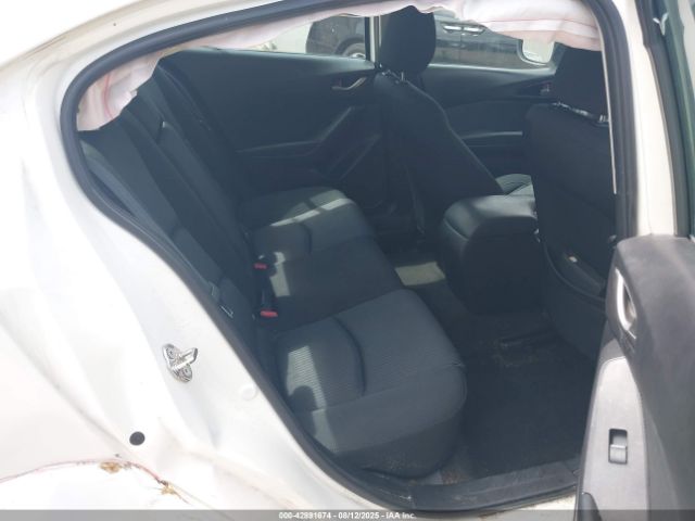 2016 MAZDA MAZDA3 3MZBM1U74GM322879 Photo 7