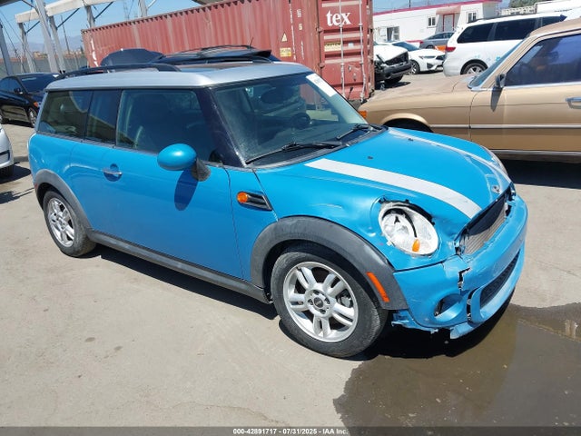 2014 MINI CLUBMAN WMWZF3C53ET492444 Photo 0