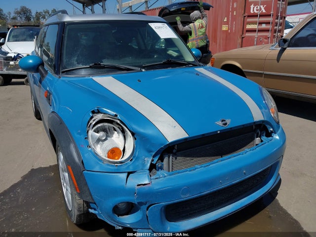 2014 MINI CLUBMAN WMWZF3C53ET492444 Photo 5