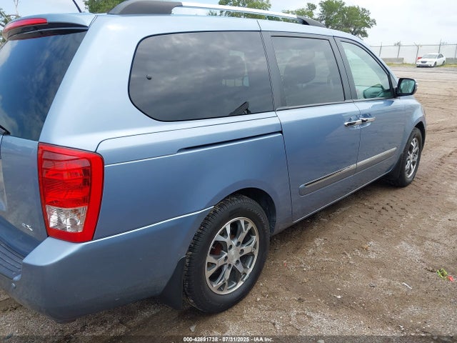 KNDMH4C79E6586731 KIA Sedona