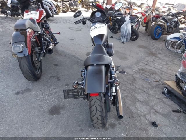 2013 HARLEY-DAVIDSON XL883 1HD4LE230DC433852 Photo 5