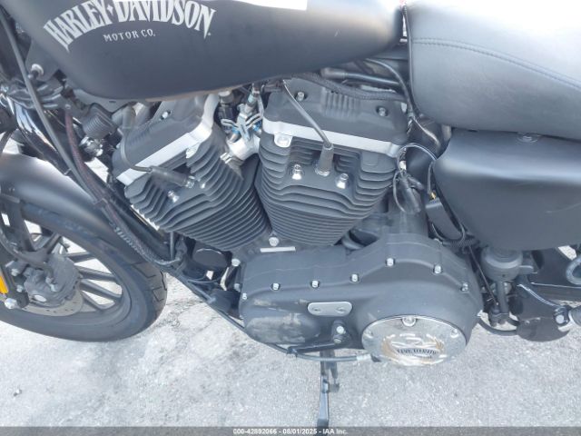 2013 HARLEY-DAVIDSON XL883 1HD4LE230DC433852 Photo 8