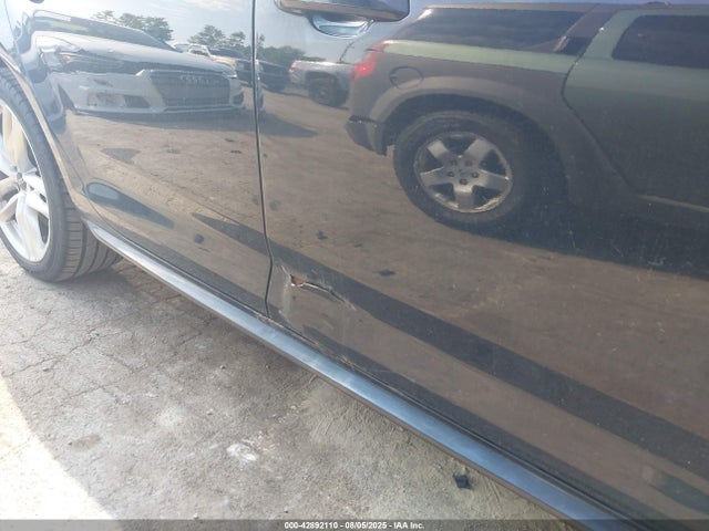2017 AUDI A4 WAUDNAF42HN050915 Photo 5