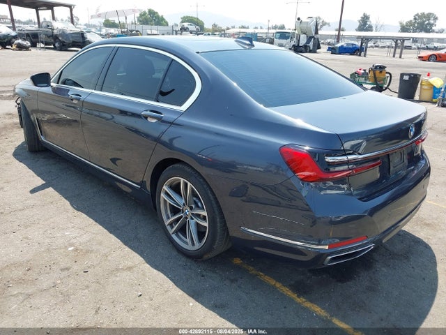 WBA7T2C09LCD61808 BMW 740I