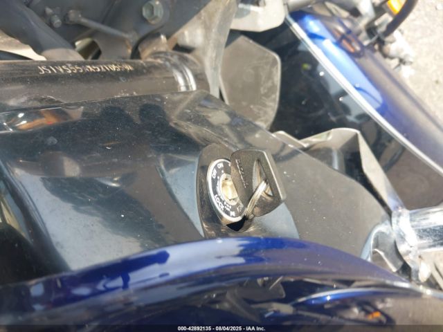 2005 SUZUKI C50 JS1VS55AX52105598 Photo 10