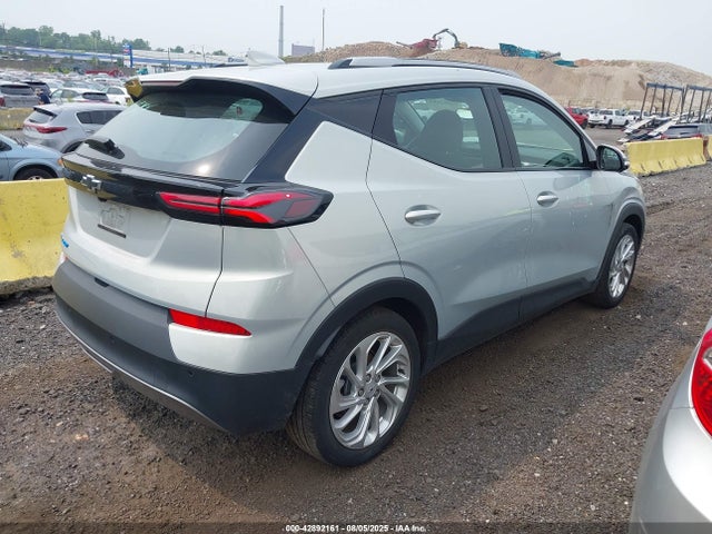 1G1FY6S00P4168493 Chevrolet 2023