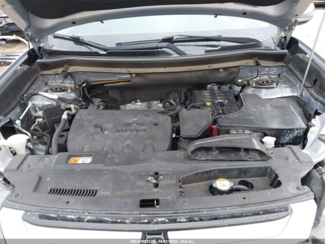 2016 MITSUBISHI OUTLANDER JA4AD3A35GZ005763 Photo 9