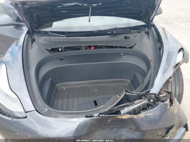 2023 TESLA MODEL 3 5YJ3E1EB3PF633554 Photo 9