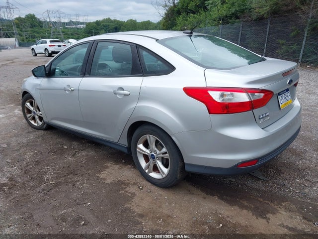 Ford 2014 2014 1FADP3F22EL244431 Image 3