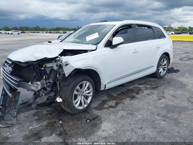 2017 AUDI Q7 WA1AHAF7XHD043167 Photo 1