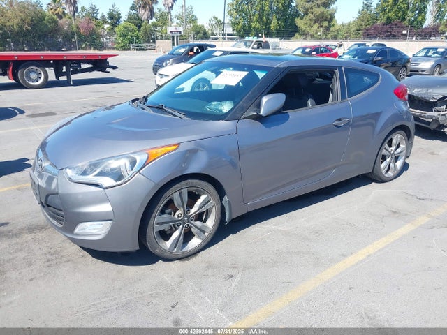 Продаж на аукціоні авто 2016 Hyundai Veloster, vin: KMHTC6AD9GU288978, номер лоту: 42892445