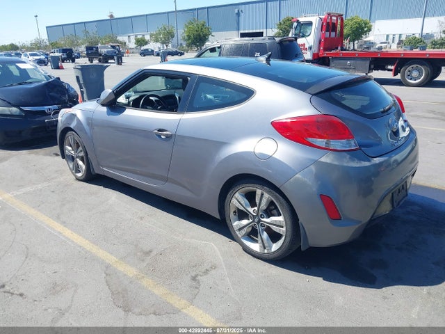 Продаж на аукціоні авто 2016 Hyundai Veloster, vin: KMHTC6AD9GU288978, номер лоту: 42892445