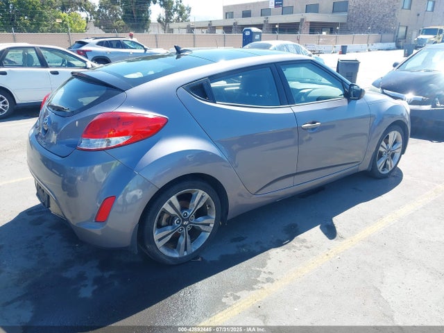 Продаж на аукціоні авто 2016 Hyundai Veloster, vin: KMHTC6AD9GU288978, номер лоту: 42892445
