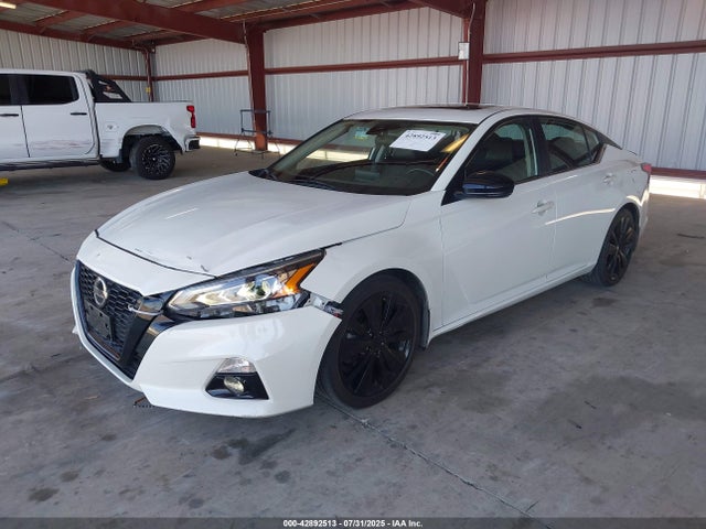 Nissan 2022 2022 1N4BL4CV7NN300598 Image 2