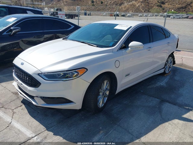3FA6P0PUXJR268205 Ford Fusion Energi Se Luxury