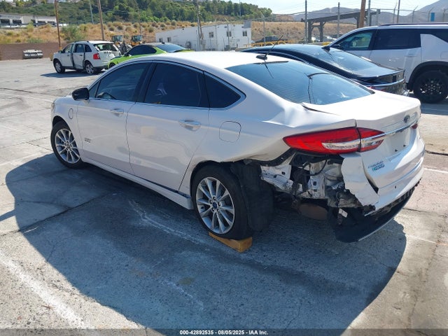 3FA6P0PUXJR268205 Ford Fusion Energi Se Luxury