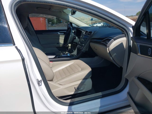 3FA6P0PUXJR268205 Ford Fusion Energi Se Luxury