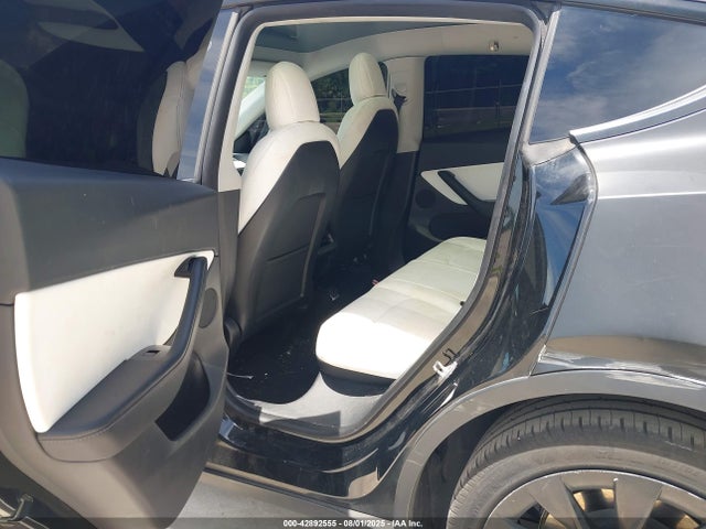 Tesla 2021 2021 5YJYGDED7MF103893 Image 8