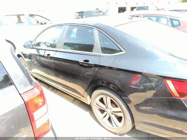 3VWC57BUXKM181046 Volkswagen 1.4 tsi