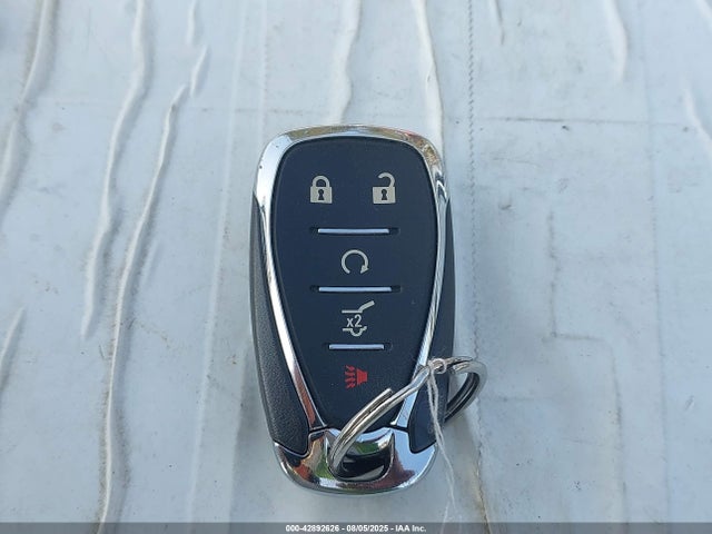 3GNKBJRS9KS669500 Chevrolet lgx