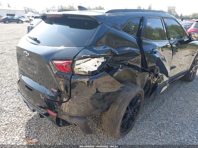 3GNKBJRS9KS669500 Chevrolet lgx