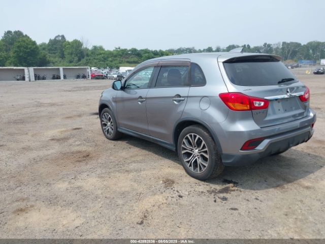 2018 MITSUBISHI OUTLANDER SPORT JA4AR3AU3JZ012339 Photo 2