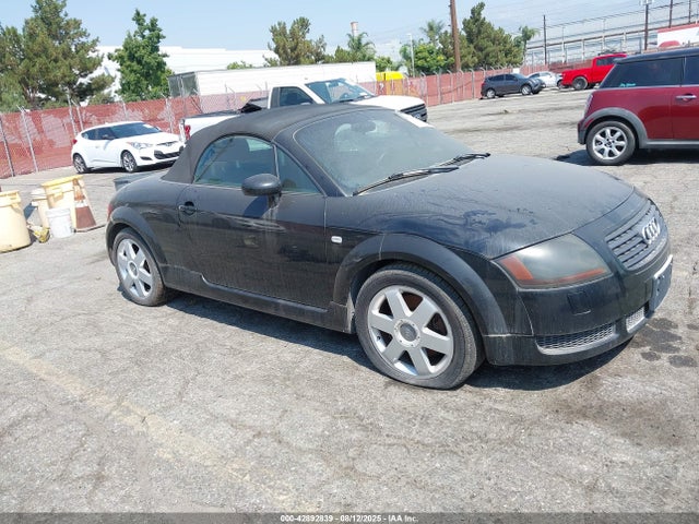 2002 AUDI TT TRUUT28N221039275 Photo 0