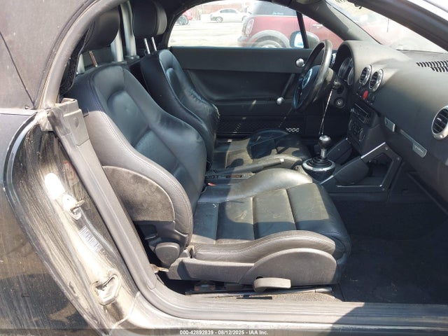 2002 AUDI TT TRUUT28N221039275 Photo 4