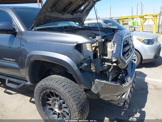 3TMCZ5AN5HM092449 Toyota Tacoma Sr5 V6