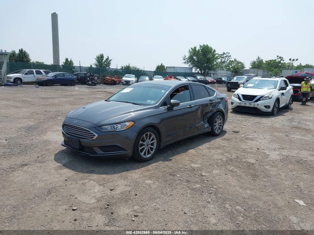 Ford 2017 2017 3FA6P0HD6HR410252 Image 2