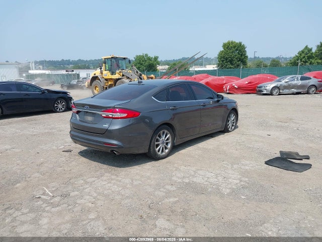Ford 2017 2017 3FA6P0HD6HR410252 Image 4
