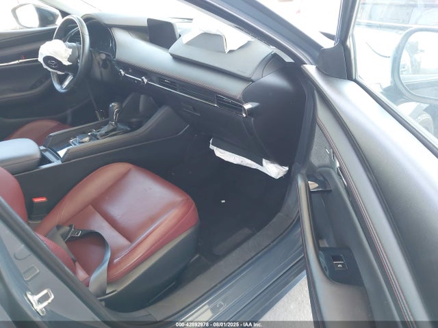 3MZBPACL6NM309828 Mazda py